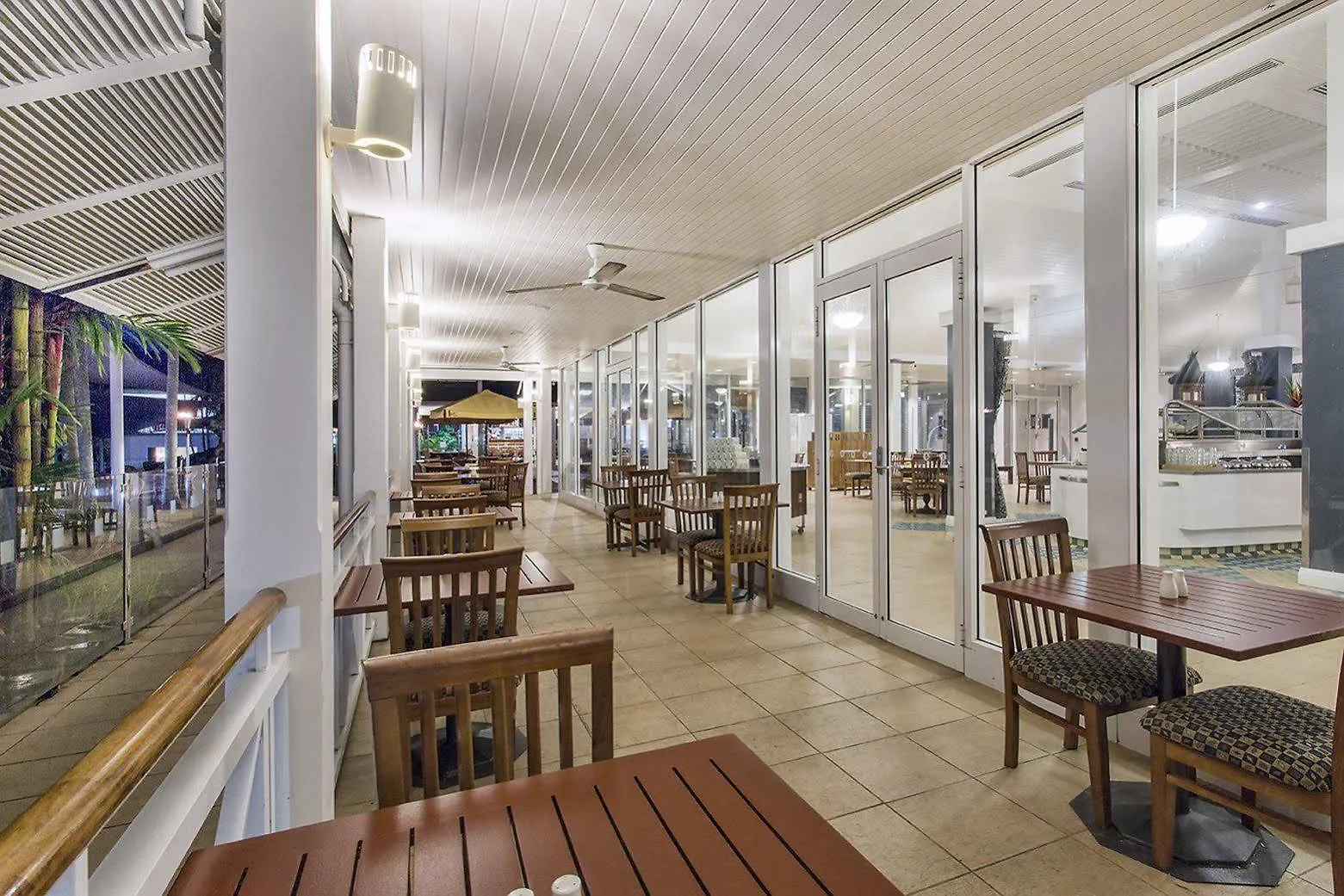 Resort Hotel Grand Chancellor Palm Cove